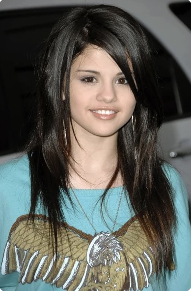 Selena Gomez Dr smile 